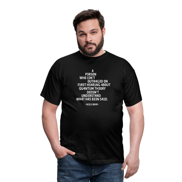 Männer T-Shirt: A person who isn’t outraged on first hearing about … - Schwarz