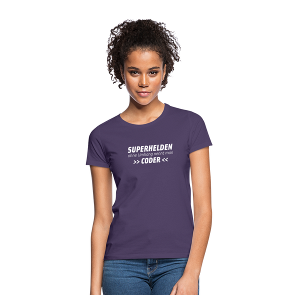 Frauen T-Shirt: Superhelden ohne Umhang nennt man Coder - Dunkellila