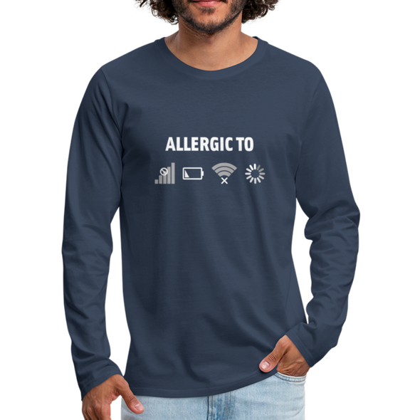 Männer Premium Langarmshirt: Allergic to (Ladebalken, leerer Akku, kein Empfang, Kein Wlan) - Navy