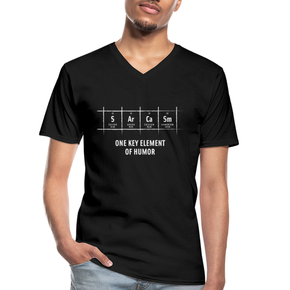 Männer-T-Shirt mit V-Ausschnitt: S Ar Ca Sm: One key element of humor - Schwarz