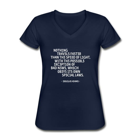 Frauen-T-Shirt mit V-Ausschnitt: Nothing travels faster than the speed of light … - Navy