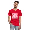 Männer-T-Shirt mit V-Ausschnitt: Keep your head high and your … - Rot